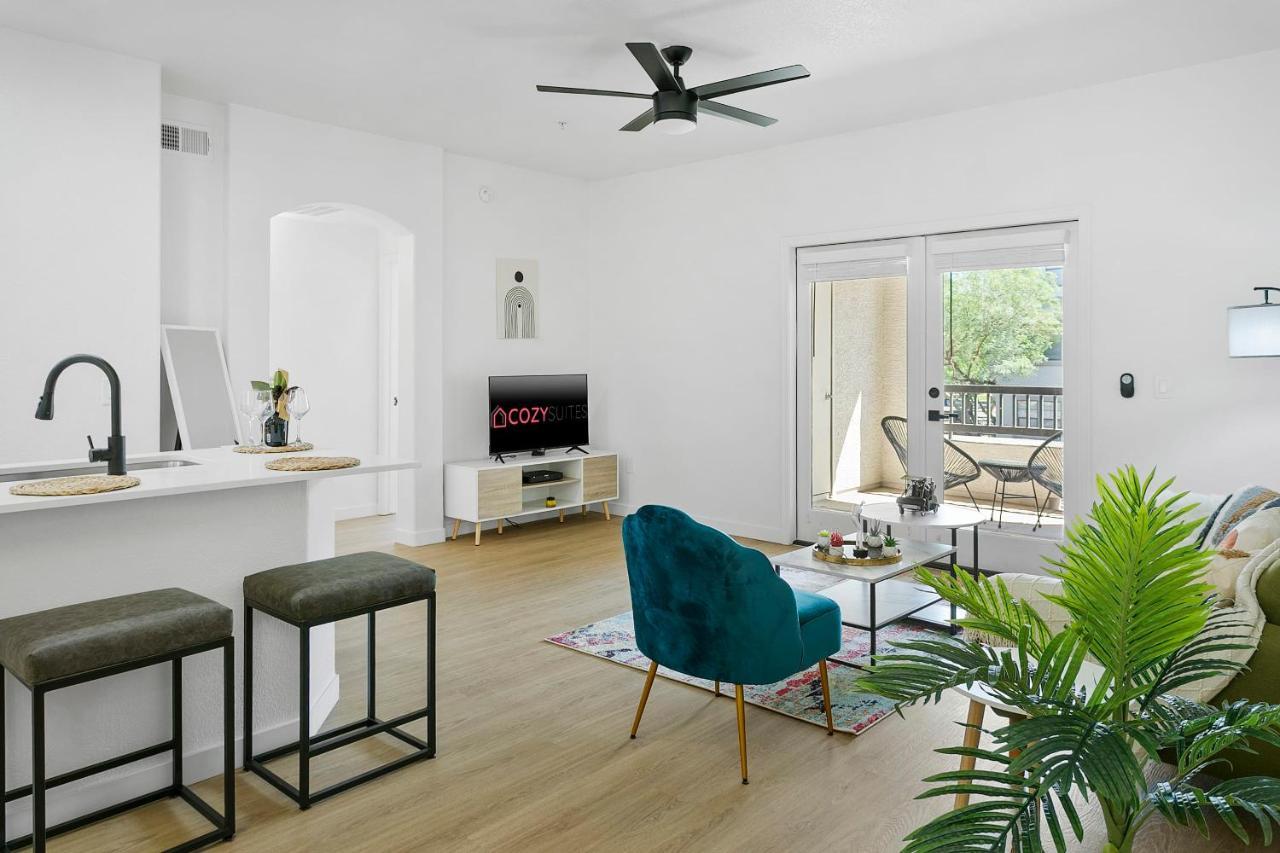 Cozysuites Glendale By The Stadium With Pool 03 Екстериор снимка