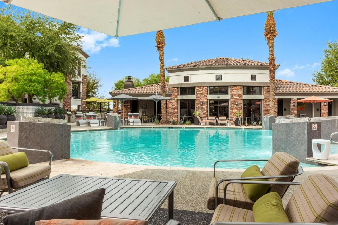 Cozysuites Glendale By The Stadium With Pool 03 Екстериор снимка